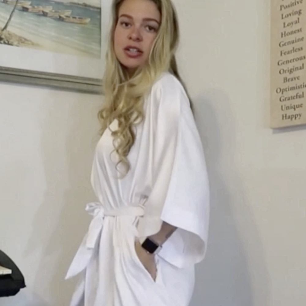 Women's Satin Bathrobe: image 6