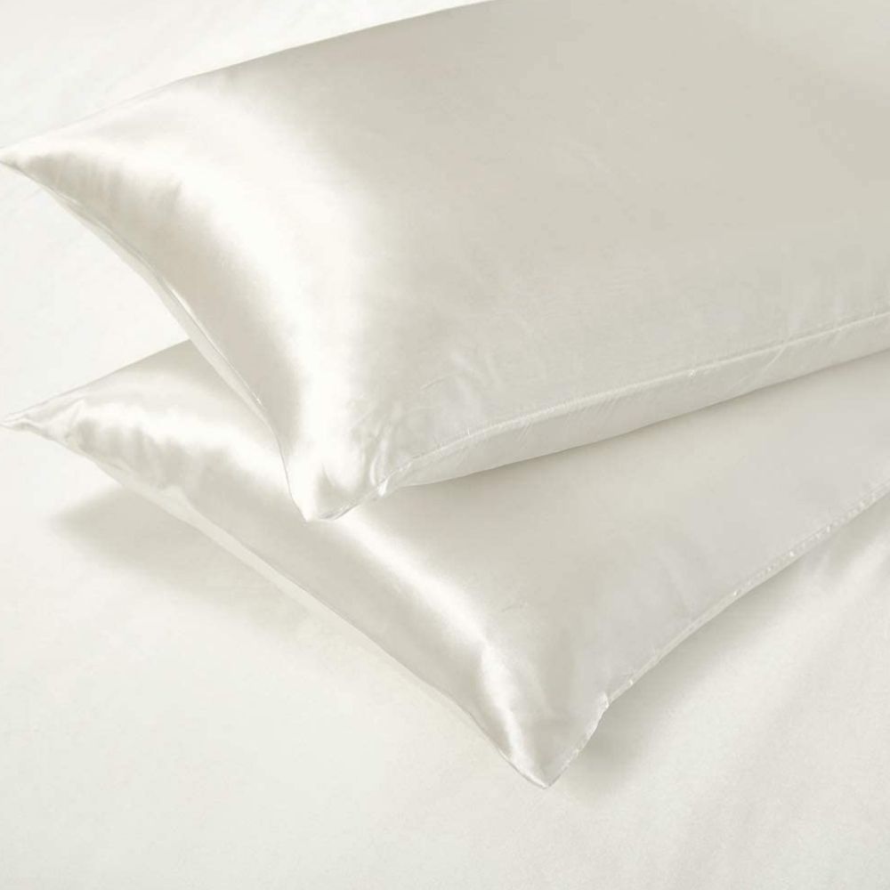 Satin Silk Bedding Set: image 18